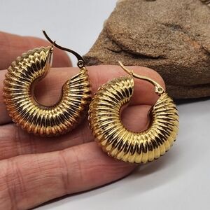 Lightweight Hoops cult gaia 24k Gold pl Chunky Textured Hypoallergenic